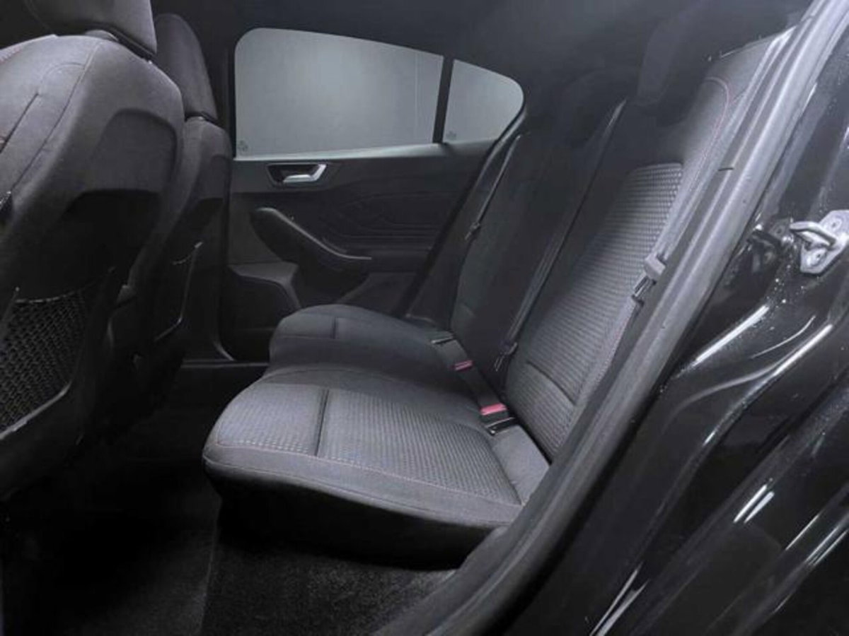 Ford Focus 1.5 EcoBlue 115 CV automatico 5p. ST-Line Style (12)