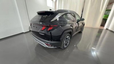Hyundai Tucson 1.6 hev Business 2wd 239cv auto (3)