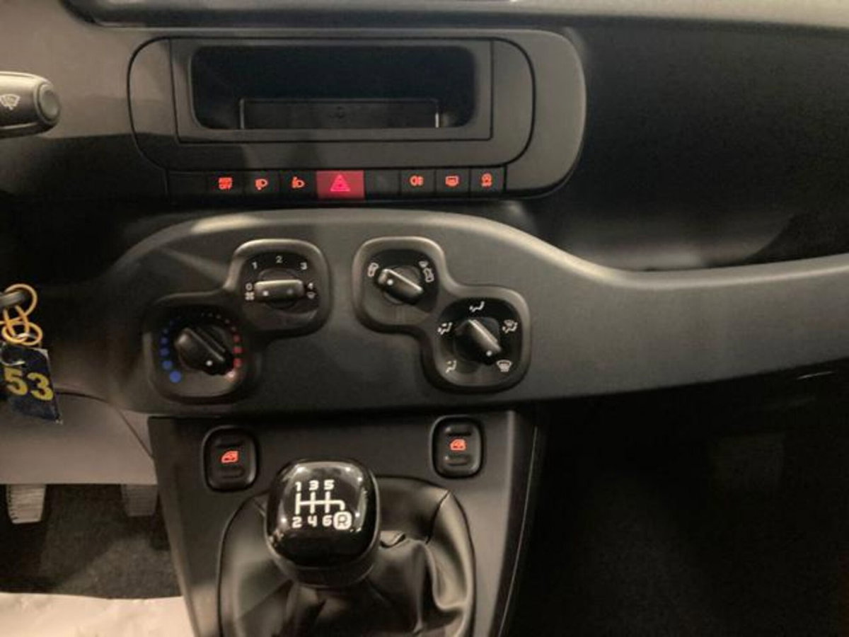 Fiat Panda 1.0 firefly hybrid s&s 70cv 5p.ti (10)