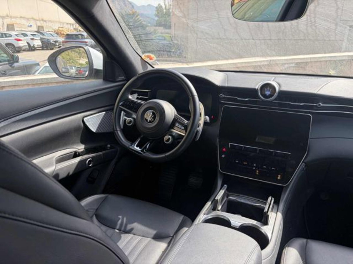 Maserati Grecale 2.0 MHEV 300 CV GT PrimaSerie (5)