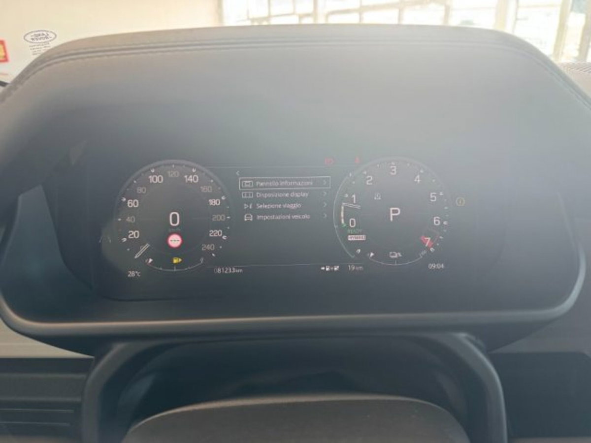 Land Rover Defender 110 2.0 si4 phev S awd 300cv auto (14)