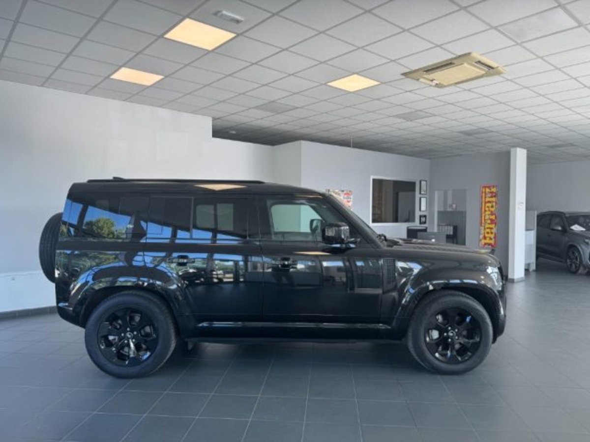 Land Rover Defender 110 2.0 si4 phev S awd 300cv auto (4)