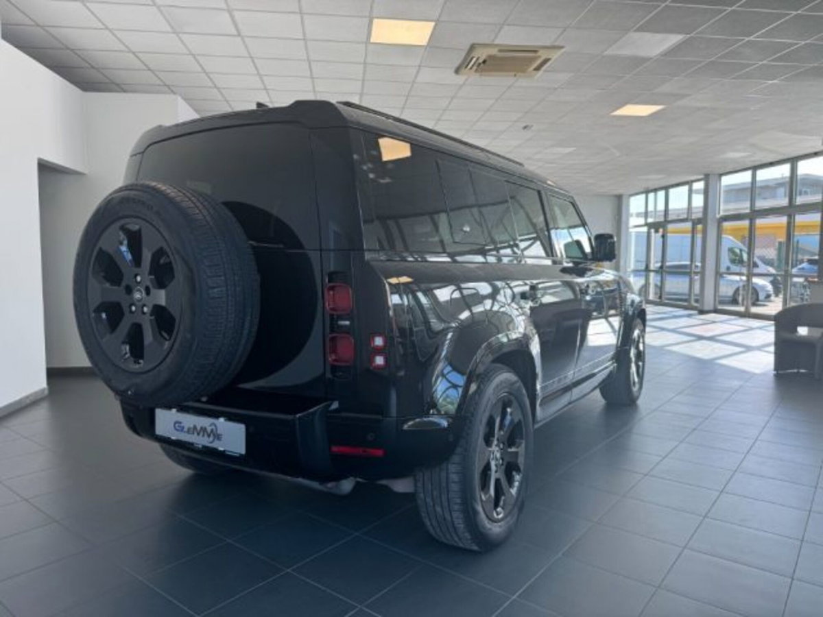 Land Rover Defender 110 2.0 si4 phev S awd 300cv auto (5)