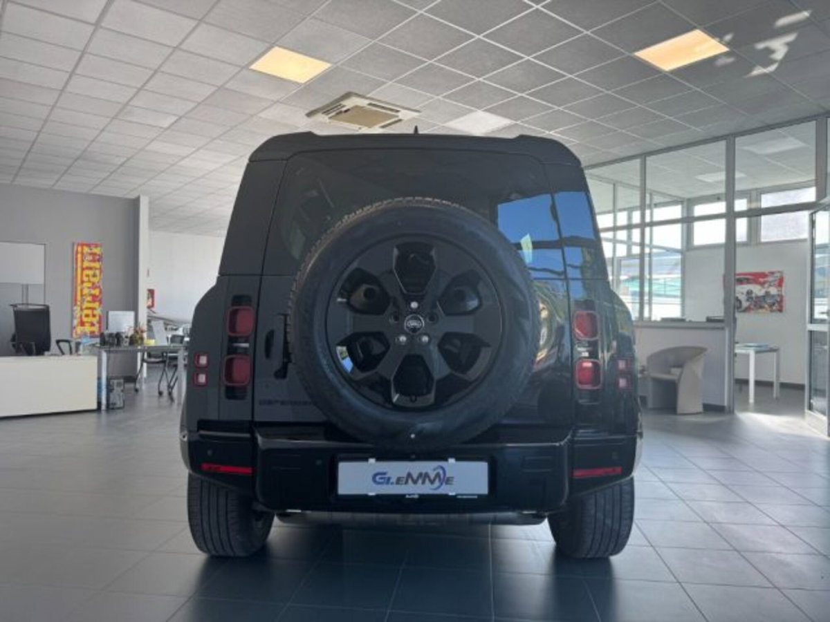 Land Rover Defender 110 2.0 si4 phev S awd 300cv auto (6)