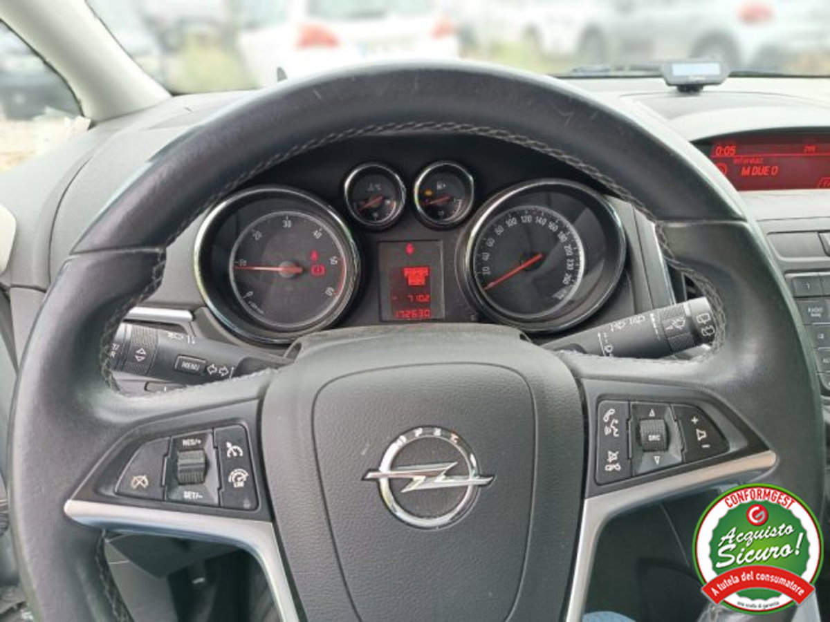 Opel Zafira Tourer 2.0 CDTi 110CV Elective (8)