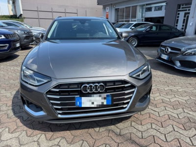 Audi A4 Avant 30 TDI/136 CV S tronic Business Advanced (3)