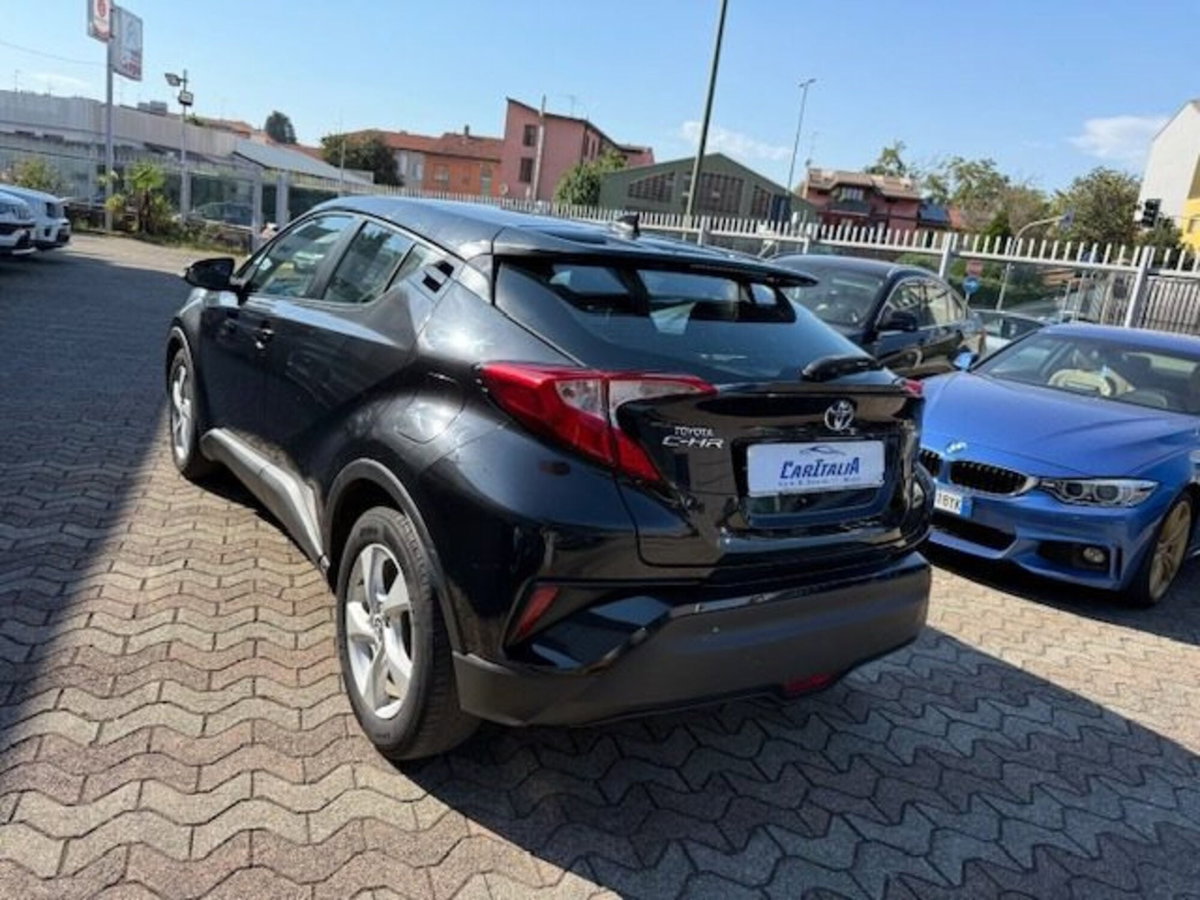 Toyota Toyota C-HR 1.8 Hybrid E-CVT Trend (5)