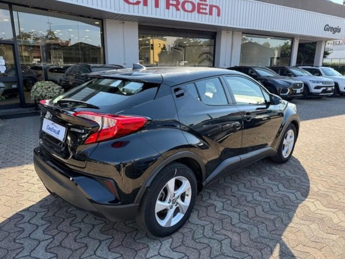 Toyota Toyota C-HR 1.8 Hybrid E-CVT Trend (7)