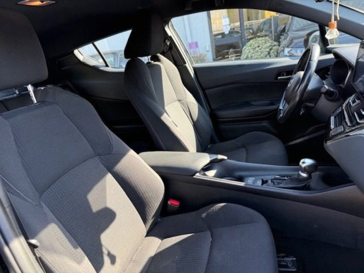 Toyota Toyota C-HR 1.8 Hybrid E-CVT Trend (9)