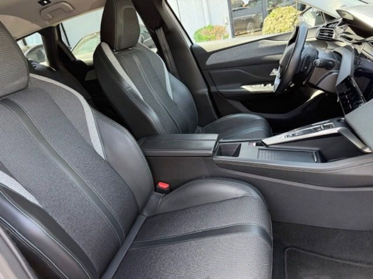 Peugeot 308 SW BlueHDi 130 S&S EAT8 Allure Pack (8)