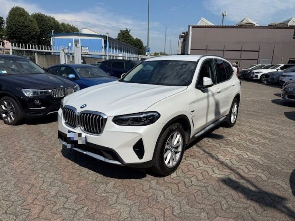 BMW X3 xDrive30e (7)