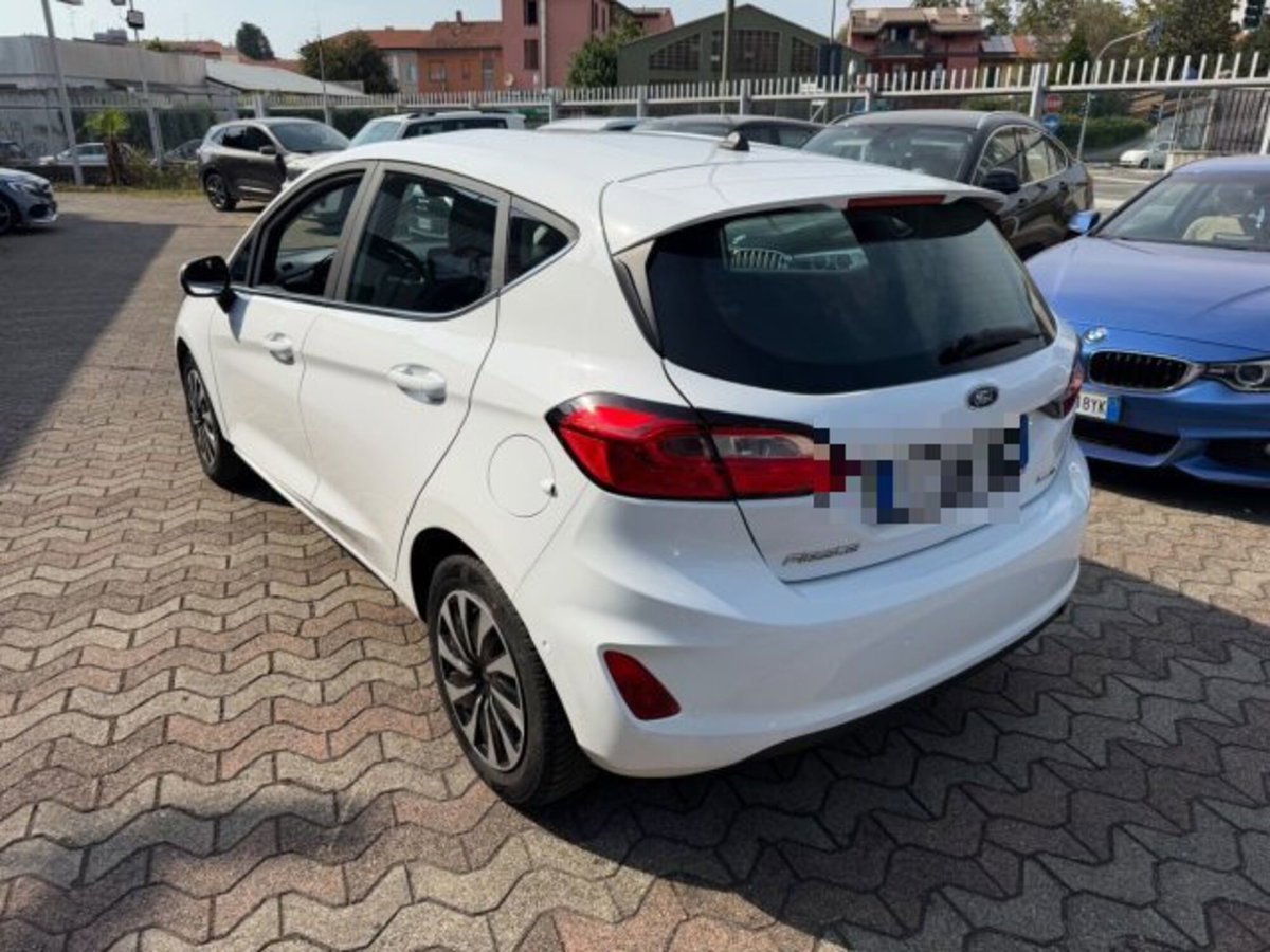 Ford Fiesta 1.0 Ecoboost Hybrid 125 CV DCT 5 porte Titanium (6)