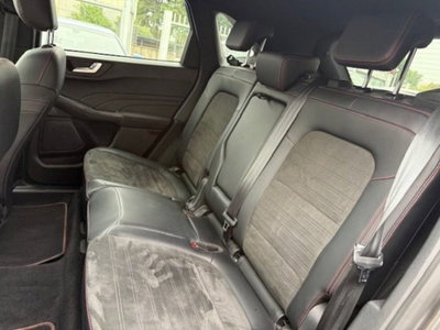 Ford Kuga 2.5 Full Hybrid 190 CV CVT 2WD ST-Line X (14)