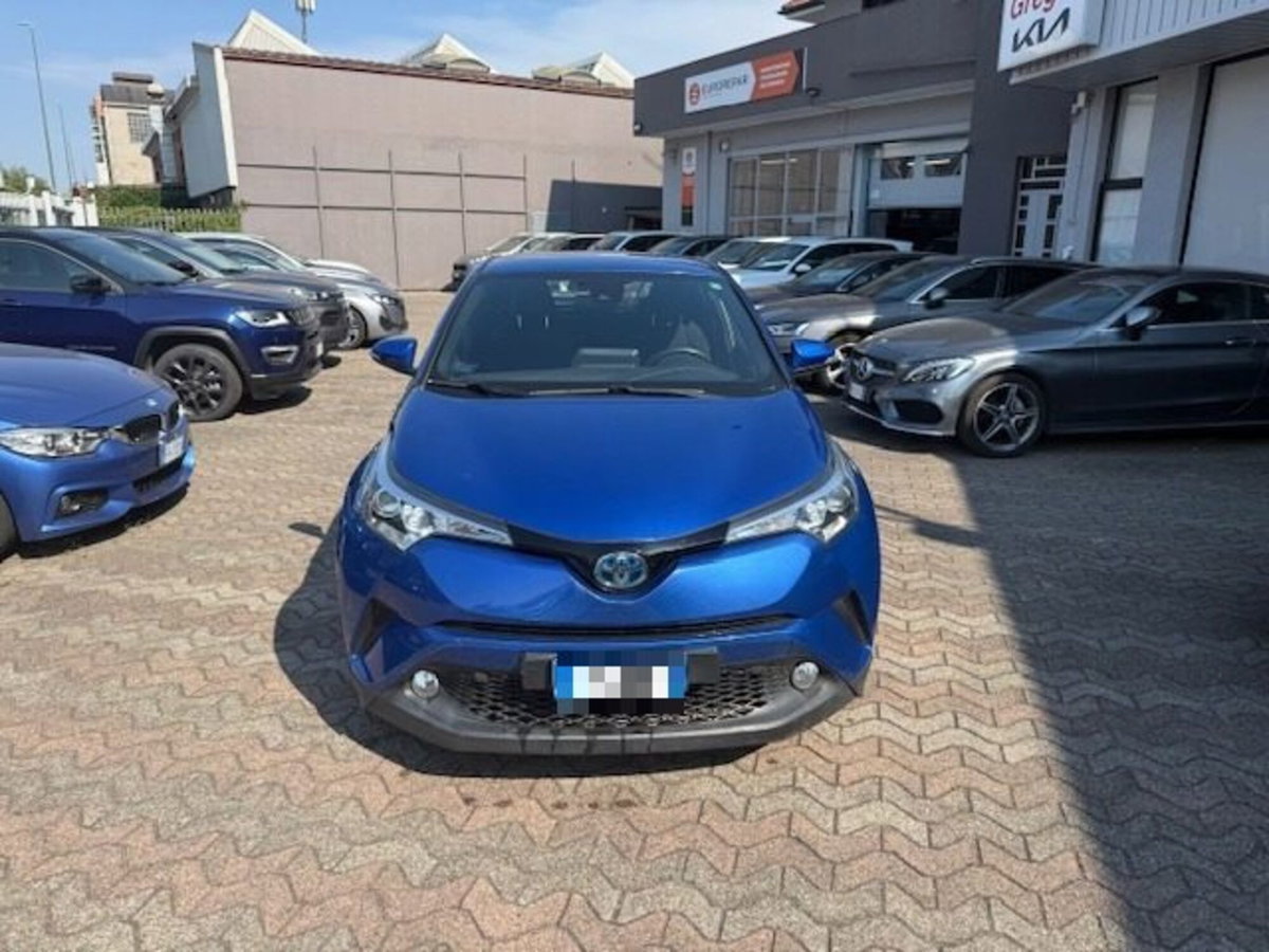 Toyota Toyota C-HR 1.8 Hybrid E-CVT Trend (2)