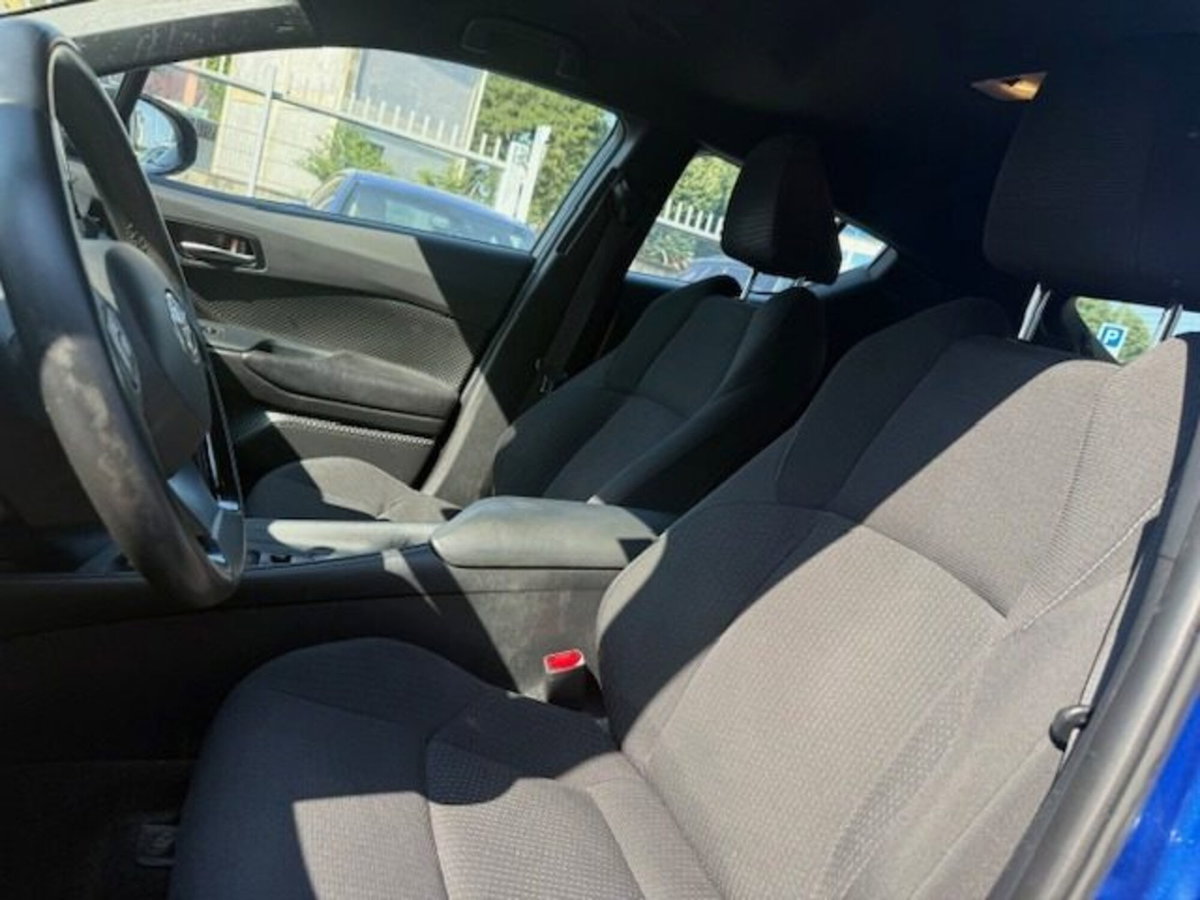 Toyota Toyota C-HR 1.8 Hybrid E-CVT Trend (8)
