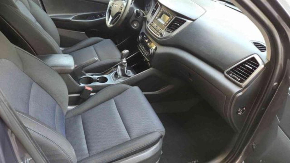 Hyundai Tucson 1.7 CRDi Comfort (10)
