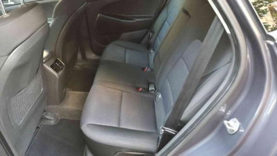 Hyundai Tucson 1.7 CRDi Comfort (11)