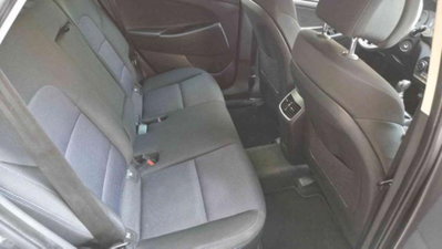 Hyundai Tucson 1.7 CRDi Comfort (12)