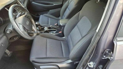 Hyundai Tucson 1.7 CRDi Comfort (8)