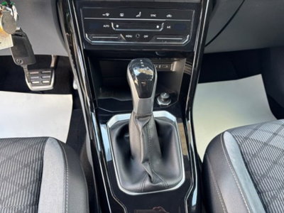 Volkswagen T-Roc 2.0 tdi R-Line 4motion 150cv dsg (12)