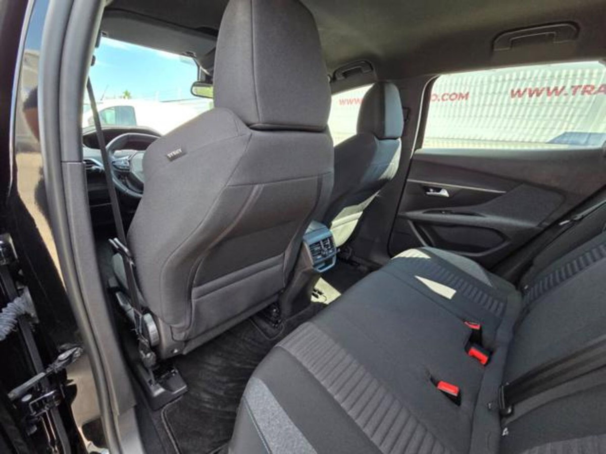 Peugeot 3008 BlueHDi 130 S&S EAT8 Active Pack (10)