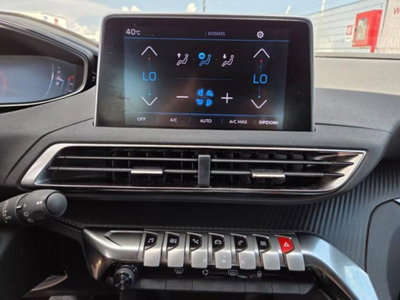 Peugeot 3008 BlueHDi 130 S&S EAT8 Active Pack (16)