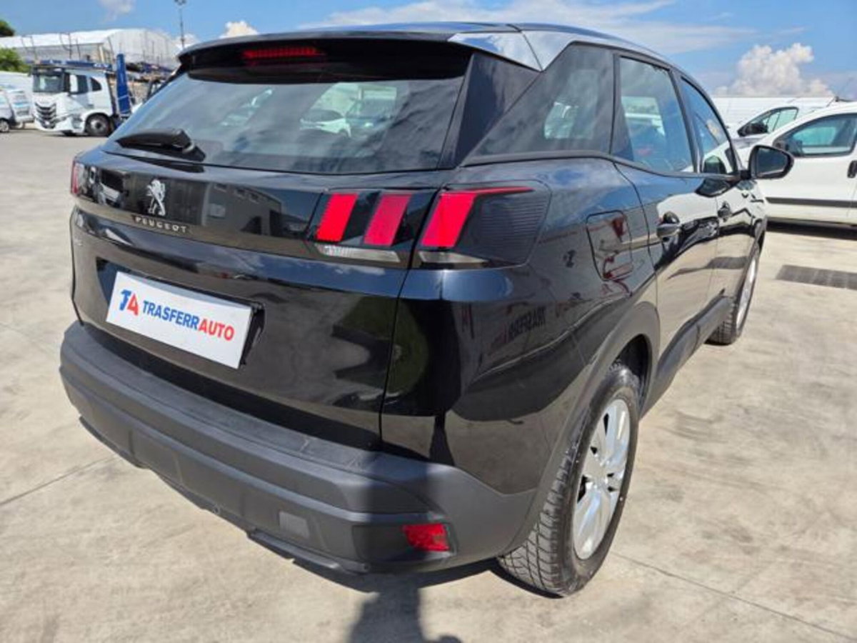 Peugeot 3008 BlueHDi 130 S&S EAT8 Active Pack (5)