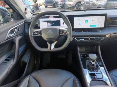 Mg HS 1.5 Luxury auto (9)
