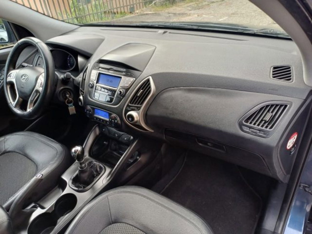 Hyundai ix35 1.7 CRDi 2WD Classic (10)