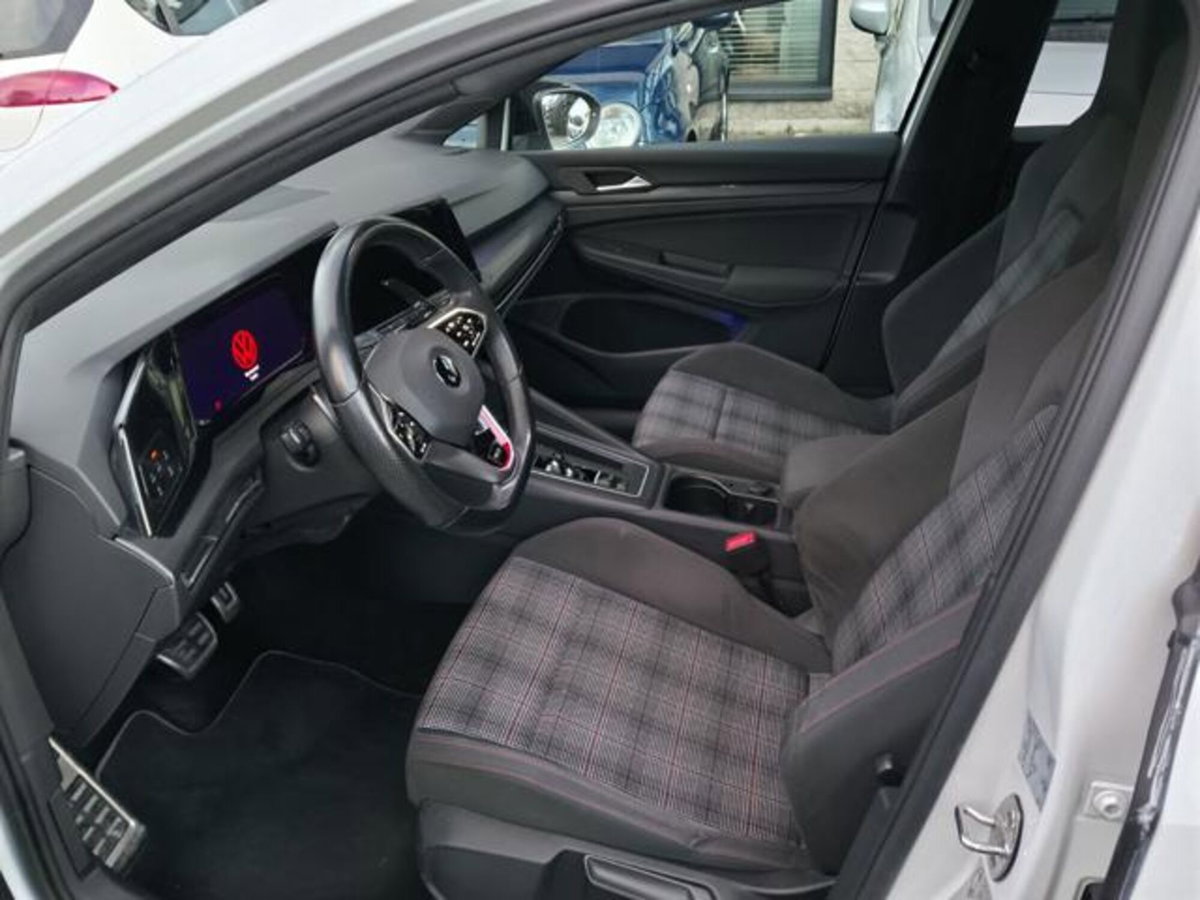 Volkswagen Golf 2.0 TSI GTI DSG (10)
