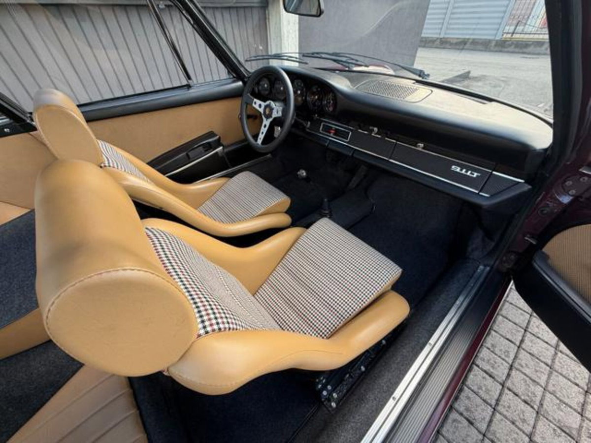 Porsche 911 Coupé 3.0 Carrera T (11)