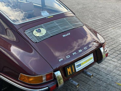 Porsche 911 Coupé 3.0 Carrera T (6)