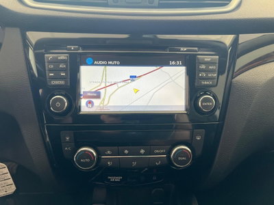 Nissan Qashqai 1.5 dCi Tekna (19)