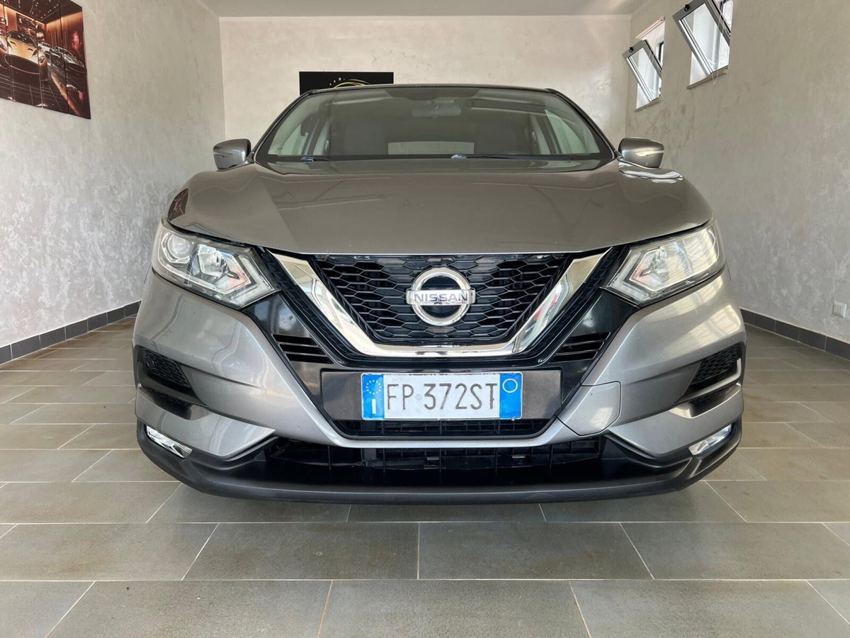 Nissan Qashqai 1.5 dCi Tekna (2)