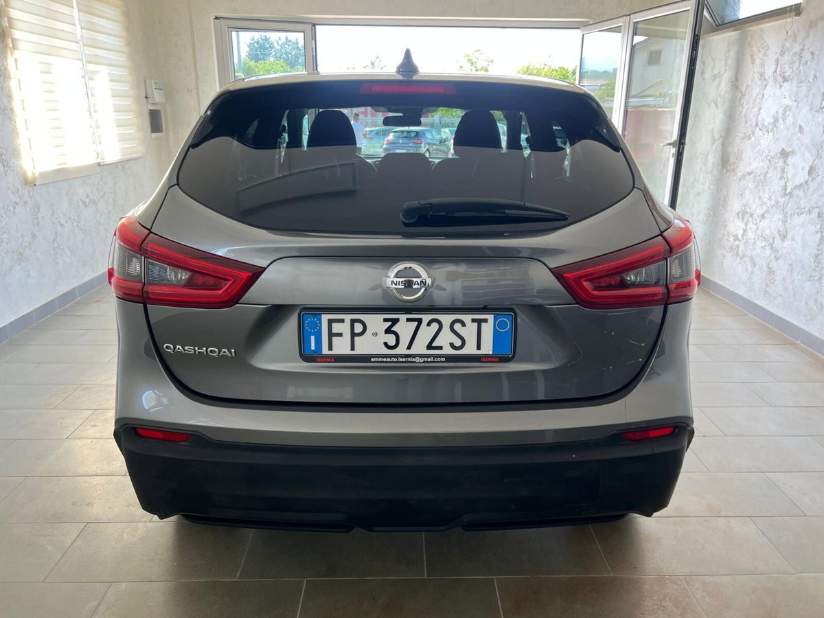 Nissan Qashqai 1.5 dCi Tekna (5)