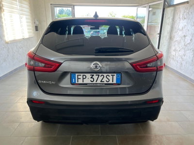 Nissan Qashqai 1.5 dCi Tekna (5)