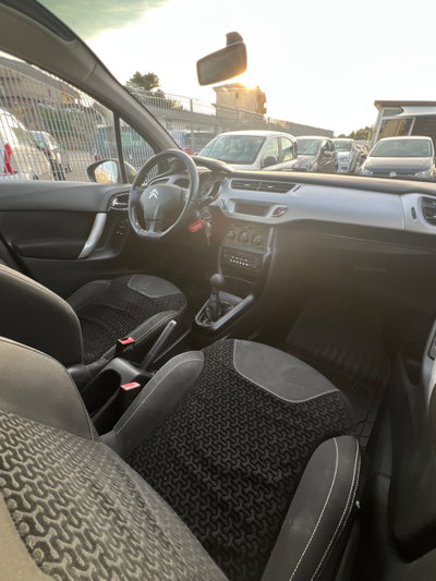Citroen C3 1.4 HDi 70CV airdream Exclusive Style (15)