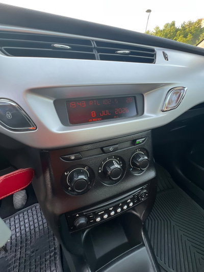 Citroen C3 1.4 HDi 70CV airdream Exclusive Style (17)