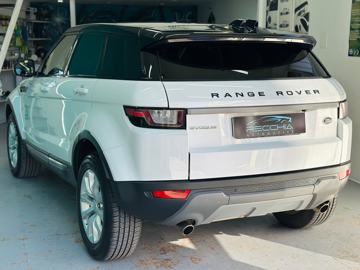 Land Rover Range Rover Evoque 2.0 TD4 150 CV 5p. HSE (3)