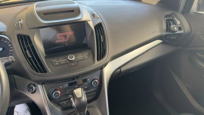 Ford Kuga 2.0 TDCI 120 CV S&S 2WD Powershift Business (10)