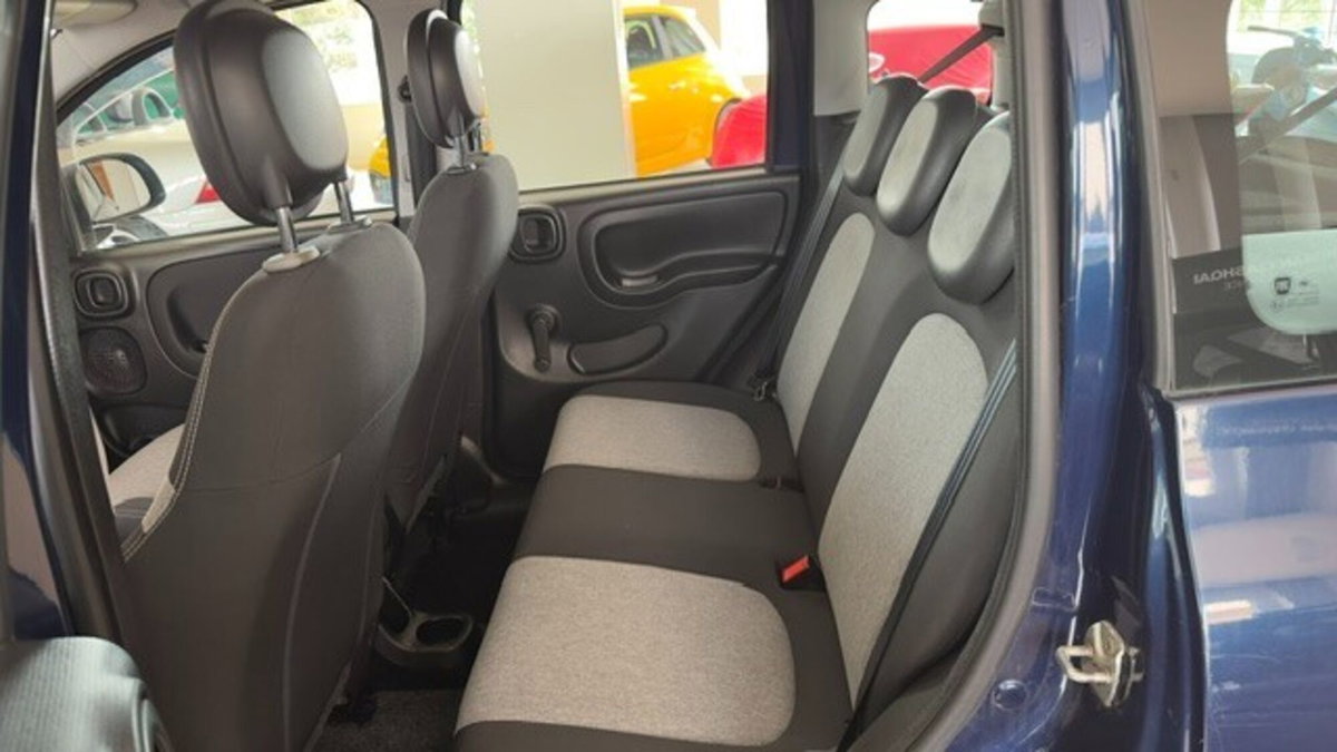 Fiat Panda 1.3 MJT 95 CV S&S Lounge (9)