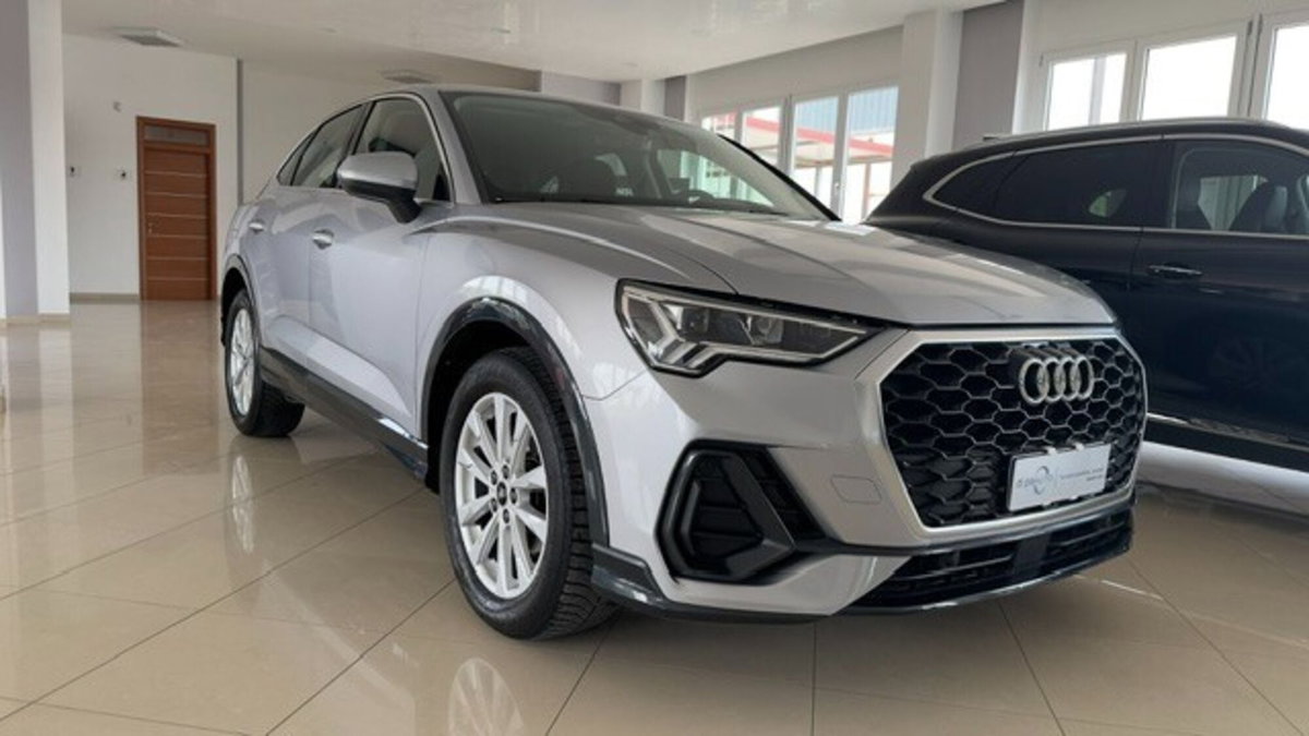 Audi Q3 Sportback 35 TDI quattro S tronic Business Plus (3)