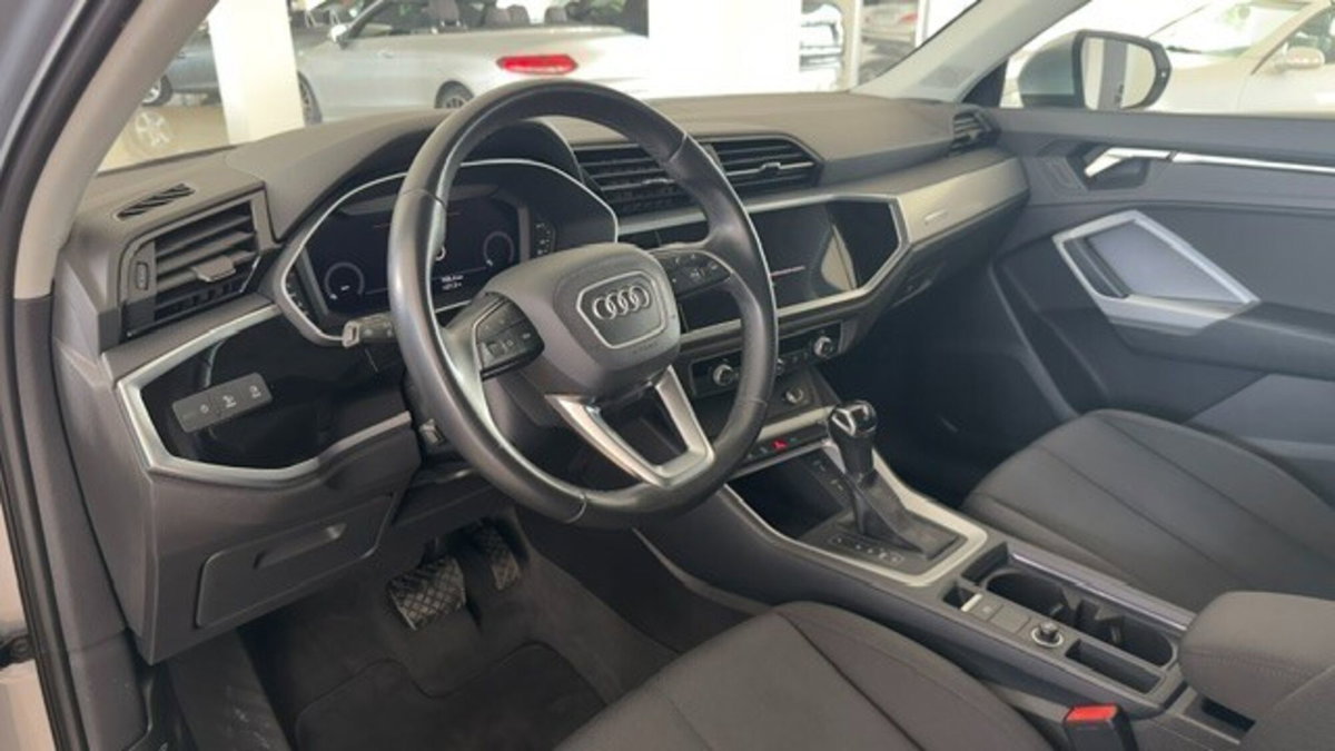 Audi Q3 Sportback 35 TDI quattro S tronic Business Plus (8)