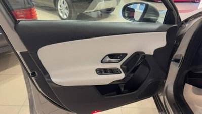 Mercedes-Benz Classe A 180 d Automatic Sport (8)
