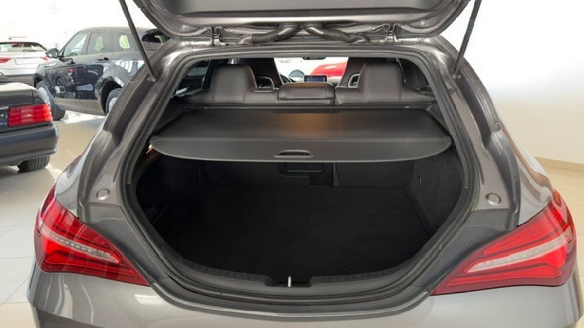 Mercedes-Benz CLA 200 d 4Matic Automatic Premium (15)