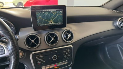 Mercedes-Benz CLA 200 d 4Matic Automatic Premium (19)