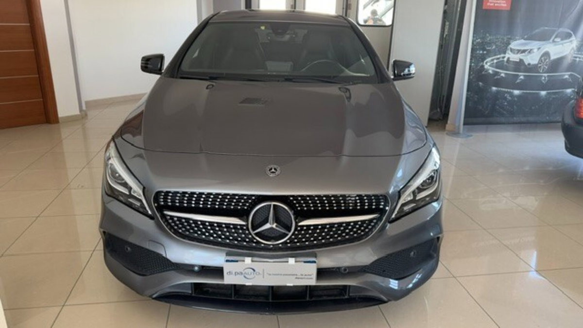 Mercedes-Benz CLA 200 d 4Matic Automatic Premium (2)