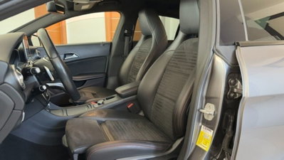 Mercedes-Benz CLA 200 d 4Matic Automatic Premium (9)
