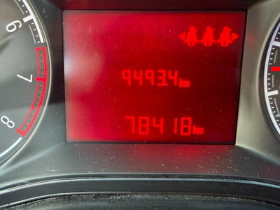 Opel Corsa 1.4 90CV GPL Tech 5 porte n-Joy (14)