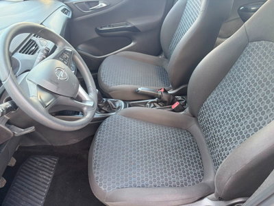 Opel Corsa 1.4 90CV GPL Tech 5 porte n-Joy (7)